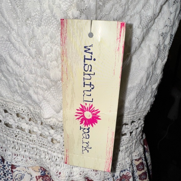 Wishful Park maxi lace/sheer see thru middle dress. Super pretty NWT - Picture 7 of 11